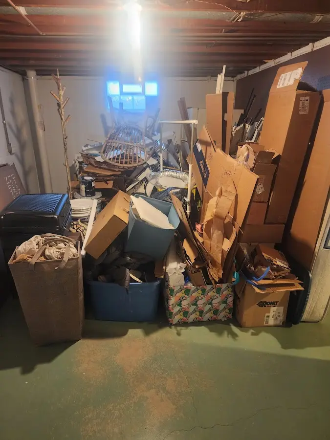 Roll-off dumpster container at job site for Cleanout Dumpster Rental in Vineyard